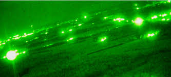 1. 微光夜视仪：借微光探夜的“视觉放大器”.png